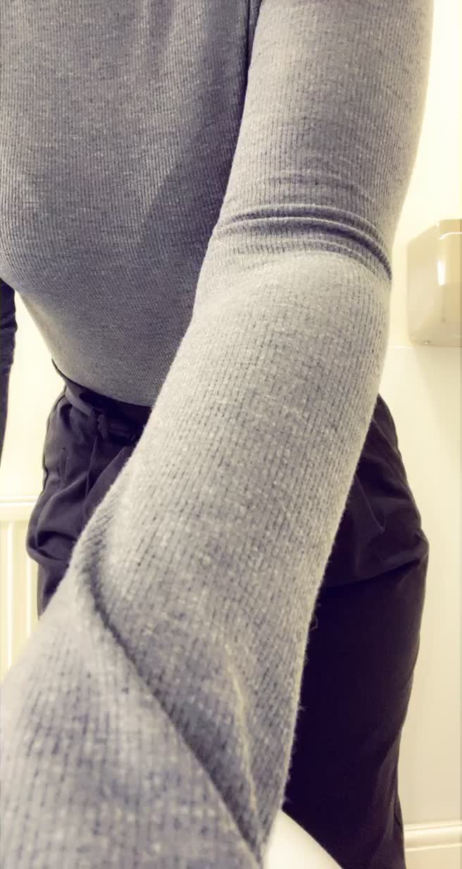 Any love for cute office girls in their rompers? 💕