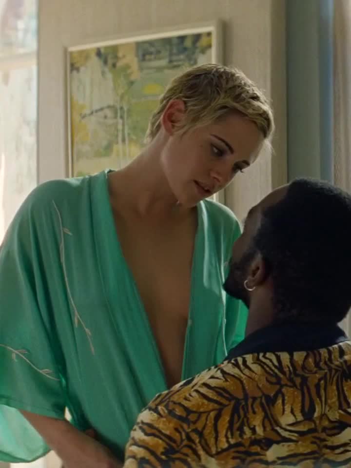 Kristen Stewart wants Cap’s cock