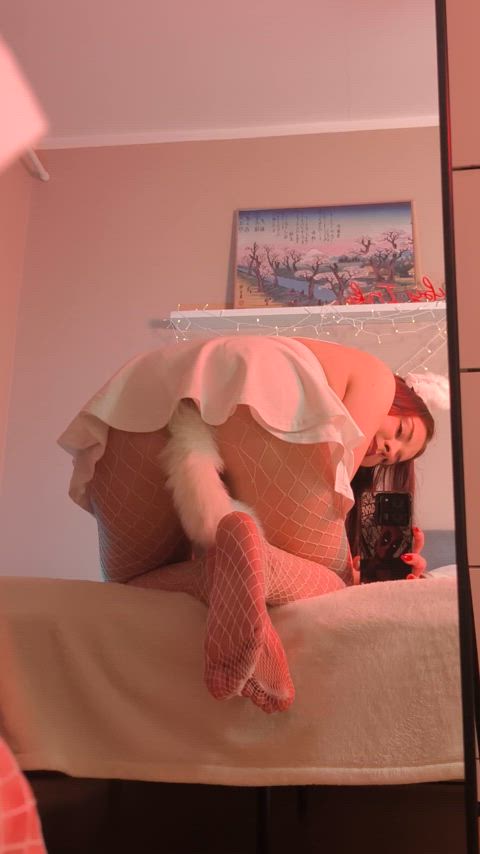 Can you handle me wagging my plug tail under the skirt?