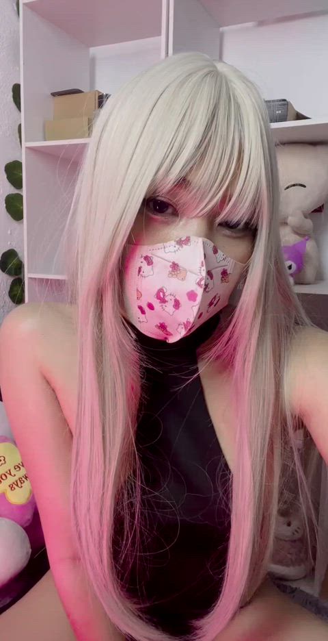 feeling sexy here, might delete it later