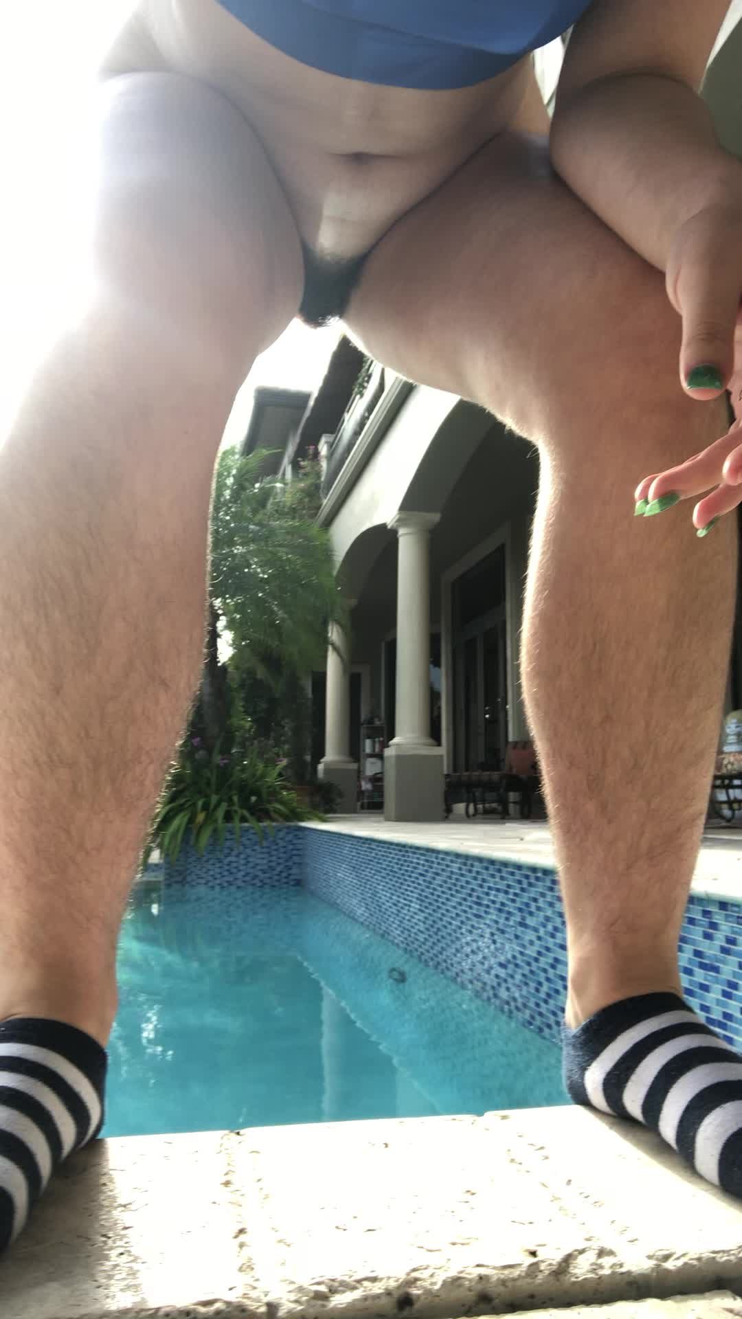 Hope my AirBnb hosts like a full pool