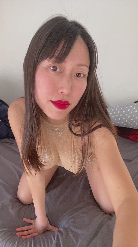 Would you tell your friends that you fucked a 43 yo woman? (f)