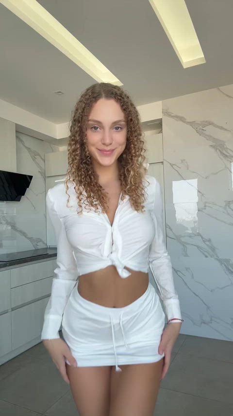 Natural bouncing boobies