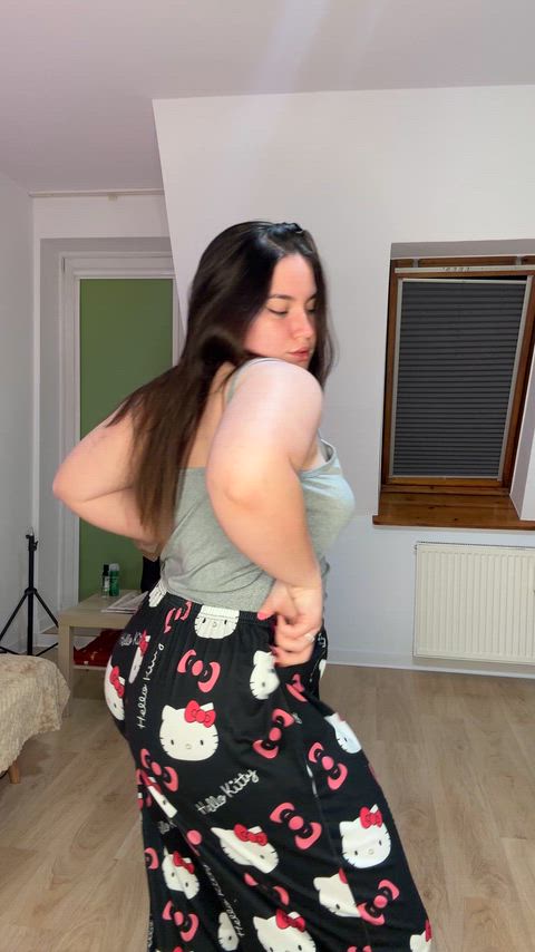 If we’re friends, can I send you videos like this?