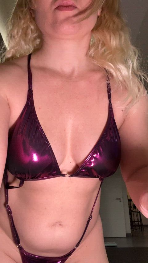 I love this bikini and its design