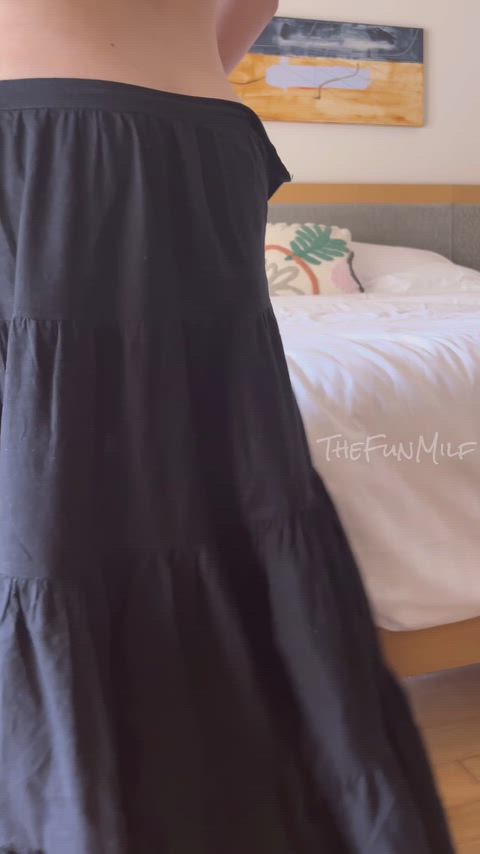 Amateur MILF Mom Porn GIF by thefunmilf
