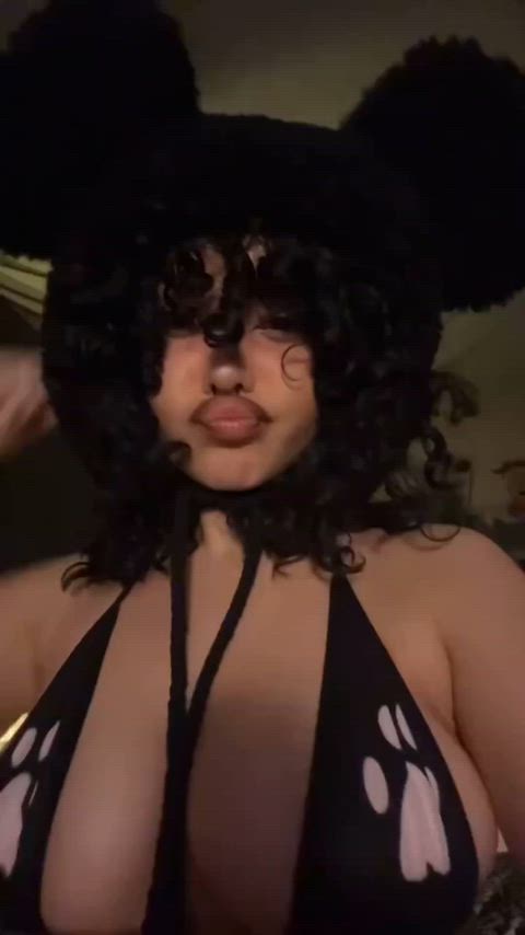 19honeysuckle 24/7 Big Tits Bouncing Tits Curvy Goth Natural Tits littlegothinheels milfnhoney urfavgothxx Porn GIF by temptedtigerxx