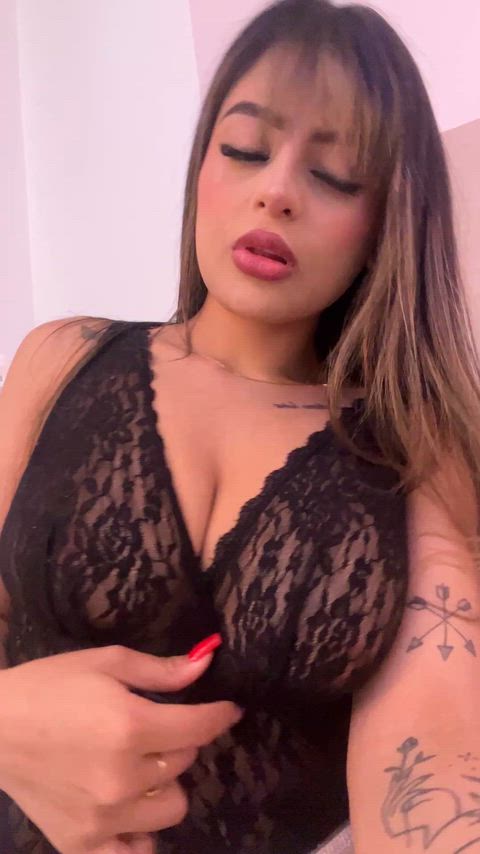 I need your banana here, deal?