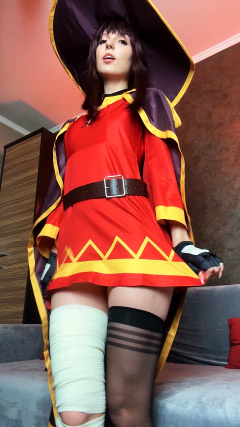 Naughty Megumin [Konosuba] shows off her butt (Lina Moore)