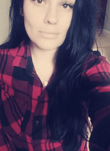 Flannel fun 🖤