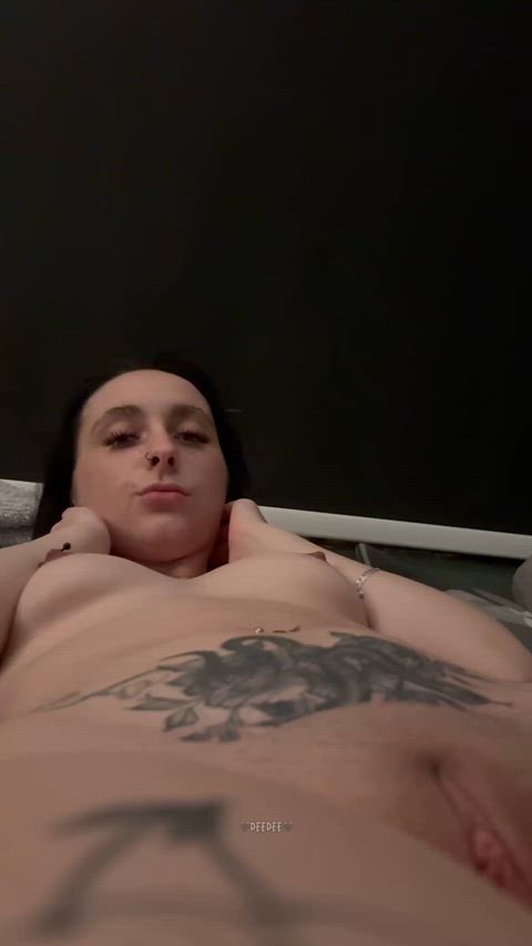 Bedtime only means one thing to me! Get that cock out for me