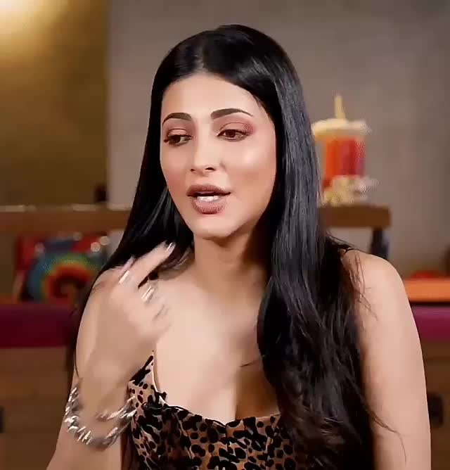 Shruti Hassan licking finger after fingering her pussy