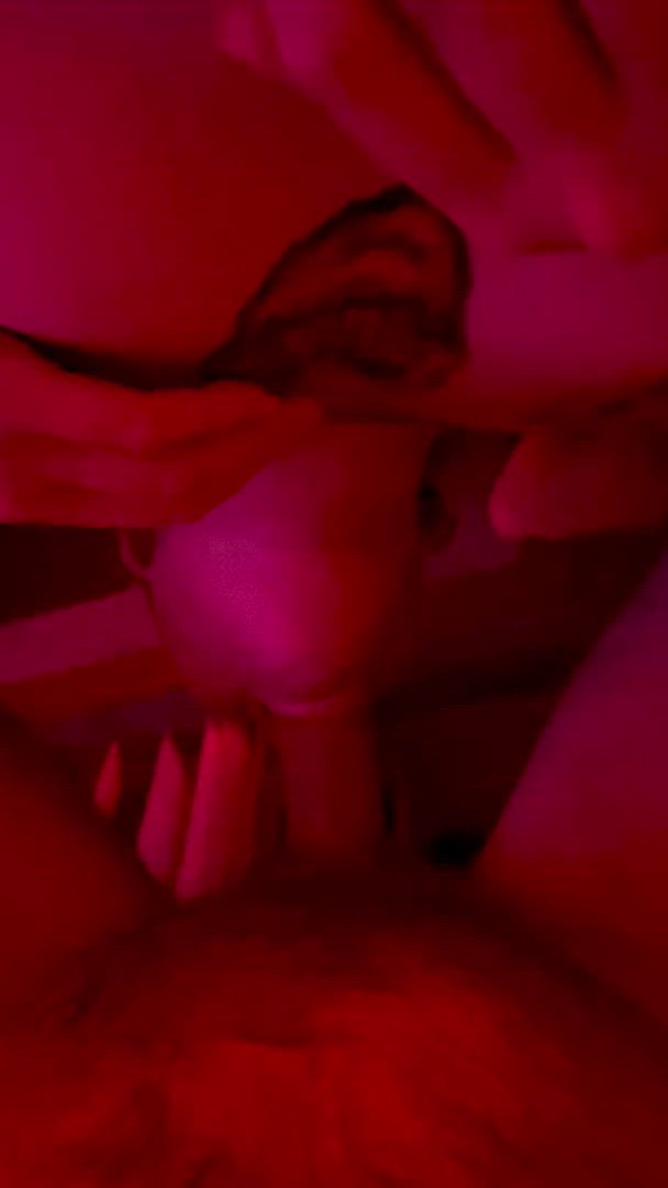 Tattooed slut with an upside facefuck
