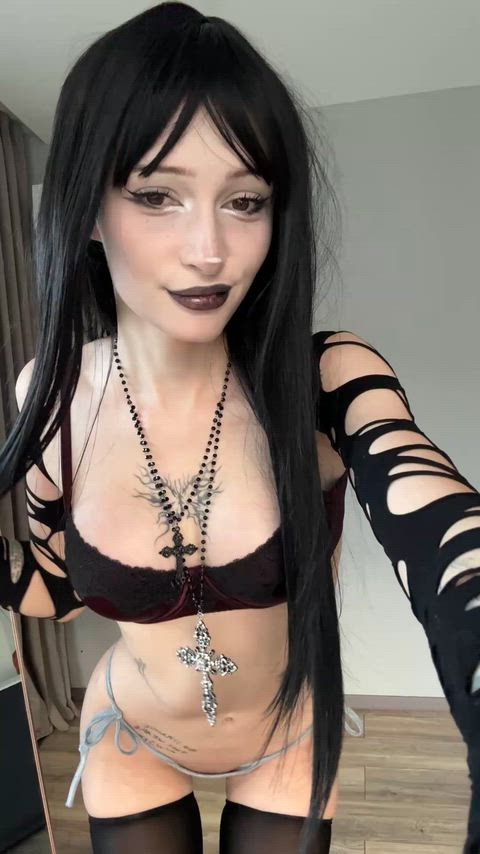 Hope you like Goth girl