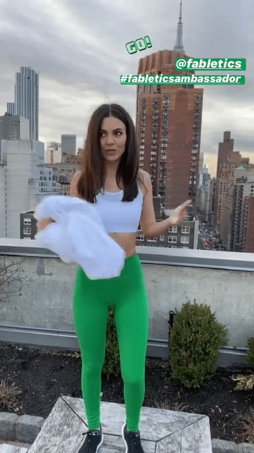 Victoria justice