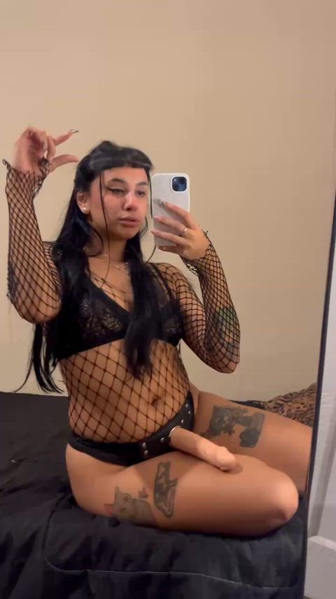 oopsi its so small it makes me laught but its even a lil cuuuteee hehhe