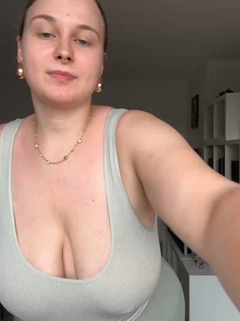 Cant' sto''p thinking" abo'ut your touch'