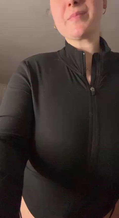 it jiggles sooo much