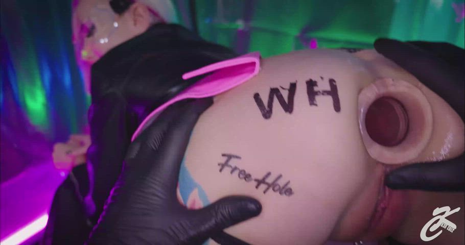 Anal stretching for a cyberpunk whore