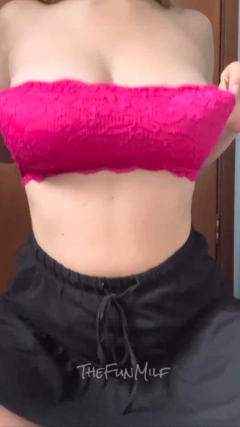 Big Tits Huge Tits Natural Tits Tits Porn GIF by thefunmilf