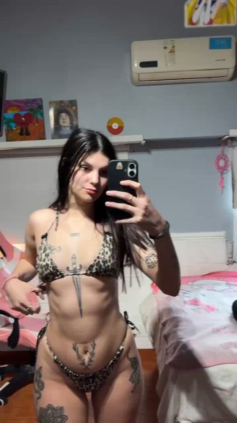 Are you into sexy, tattooed latinas ?