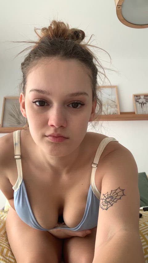 Guys at school tell me I look like a midget because I'm 4'9 (18f)
