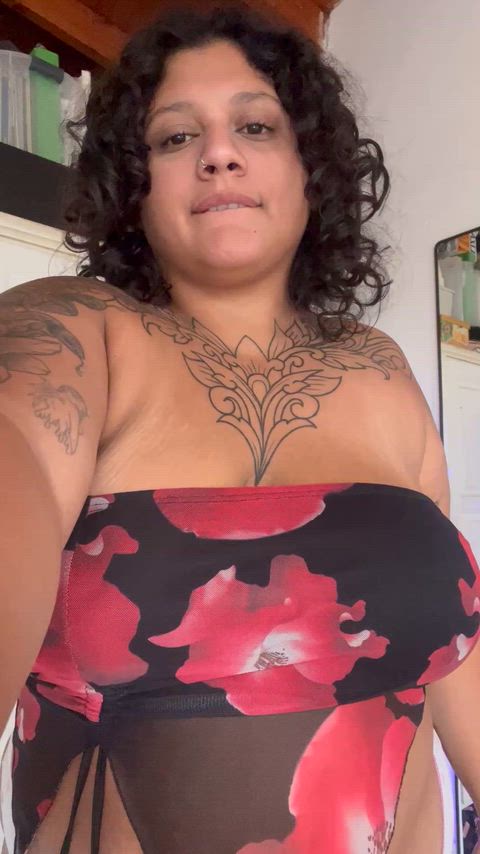 Big areolas & ebony boobs