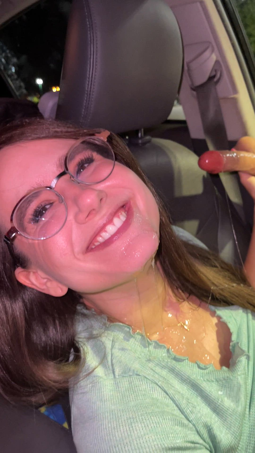 Look for me outside Menards [GIF]