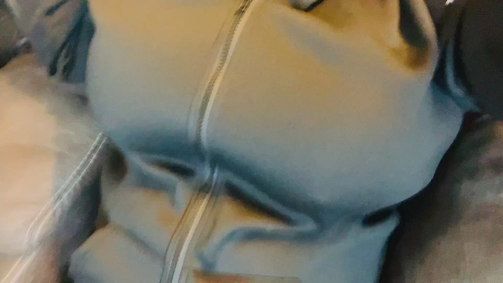 GIF thumbnail