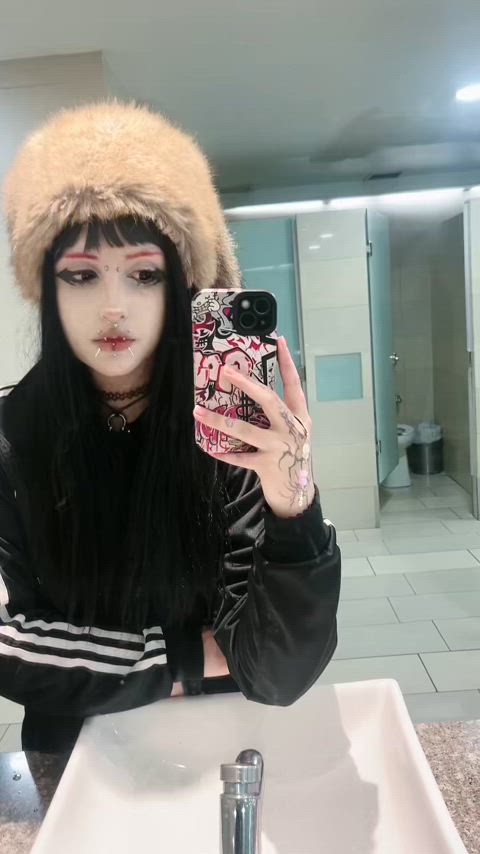 the type of videos that i record when i’m feeling pretty