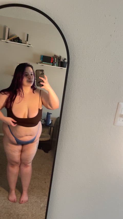 flashing the H cups on reddit bcuz im horny