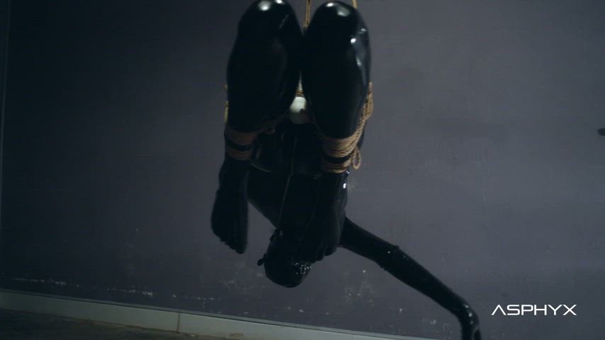 Livy enjoying herself after self suspension