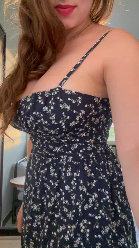 Amateur Babe Big Tits Brunette Homemade Huge Tits Natural Tits OnlyFans Stripping Tits Porn GIF by lamsinka89