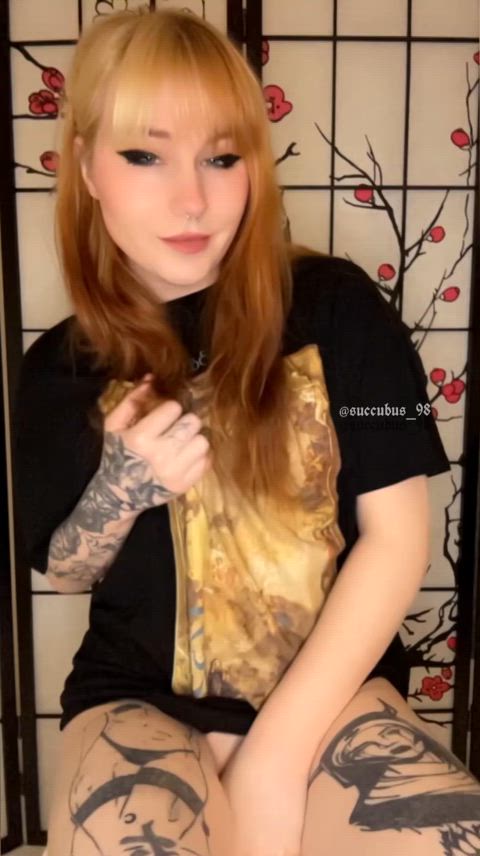 Your favorite transgender gamer girl I love masturbating!! thumbnail