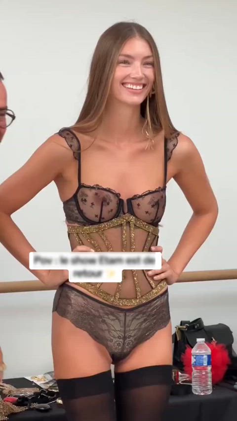 Lorena Rae
