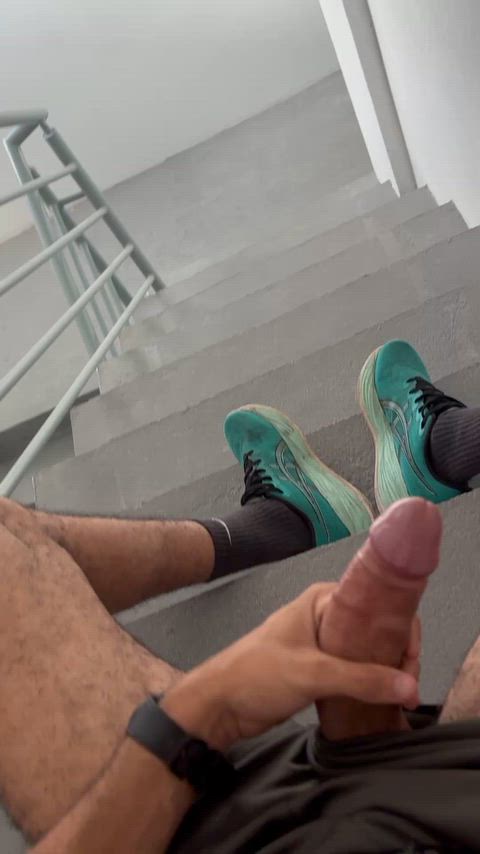 Big cock cumming on the stairs thumbnail