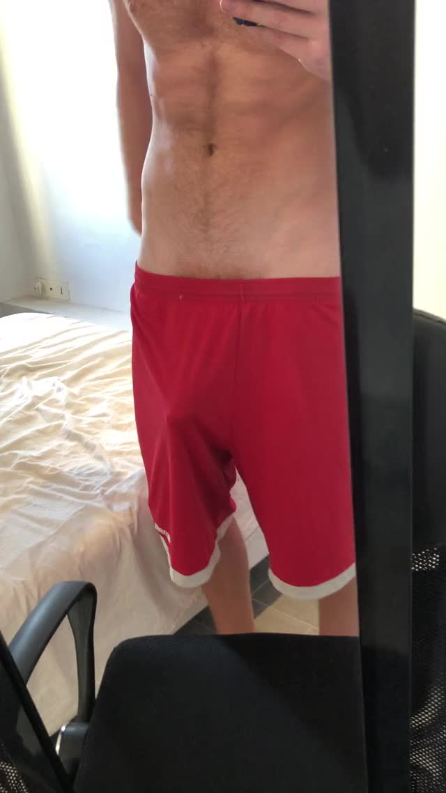 27 Straight thin shorts