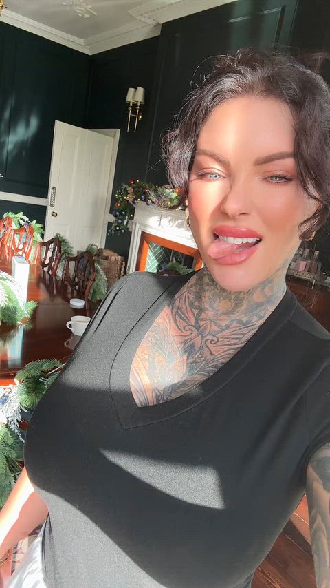 We all have a favorite black shirt