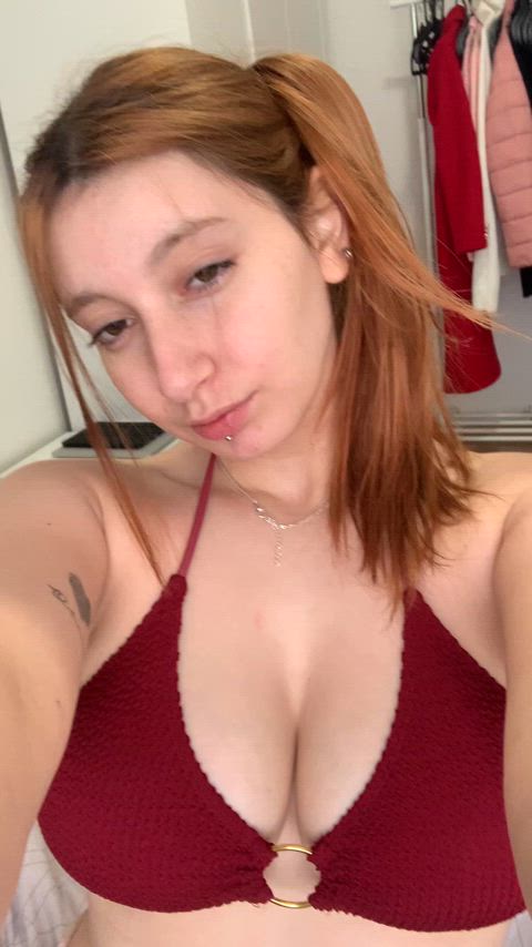 Who's down for some random nudes today I'm game!