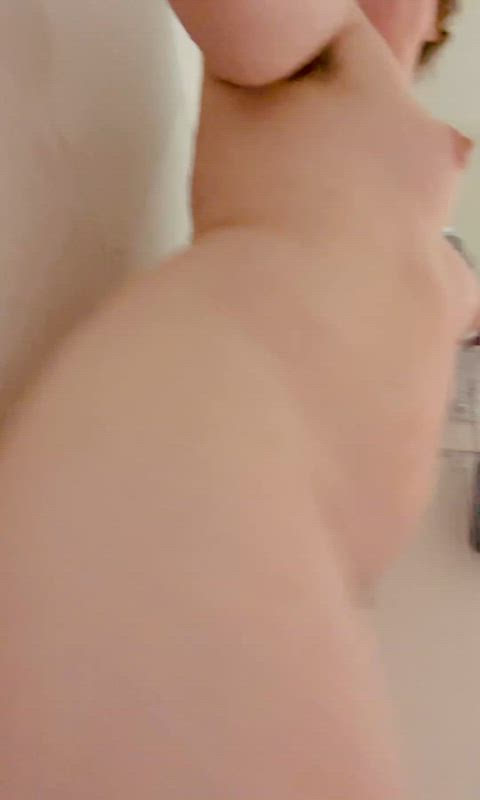 going deeper and feeling fuzzy in the shower 😶‍🌫️💦