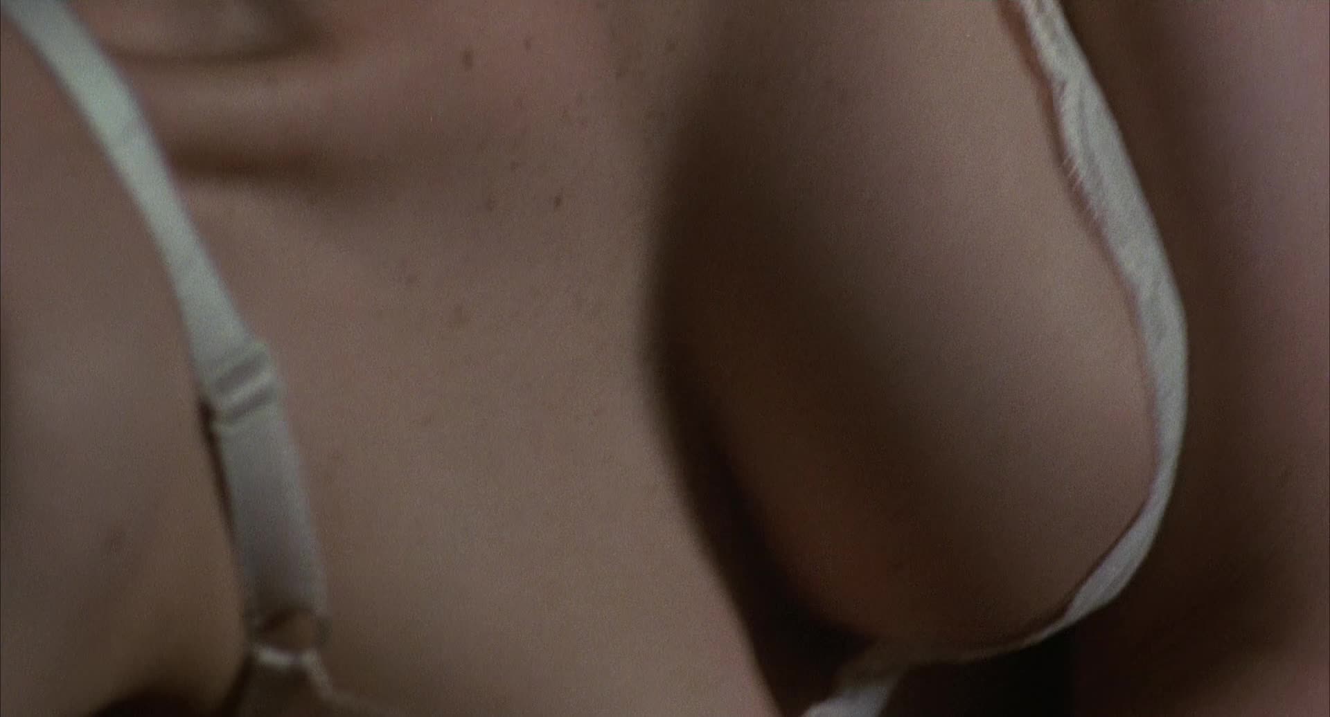 Elizabeth Whitcraft in Angel Heart