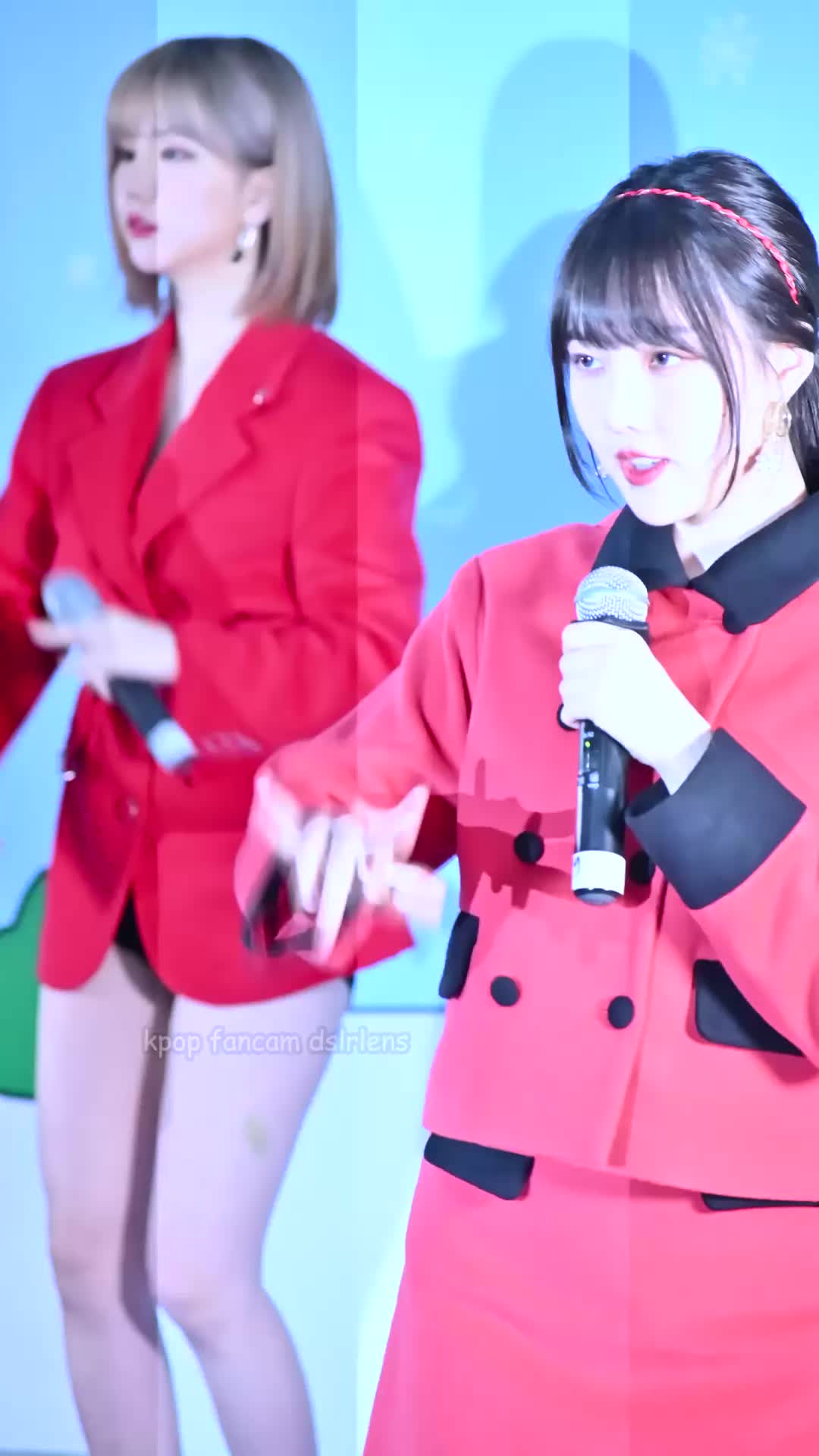 Gfriend SinB grabbing a handful of Eunha