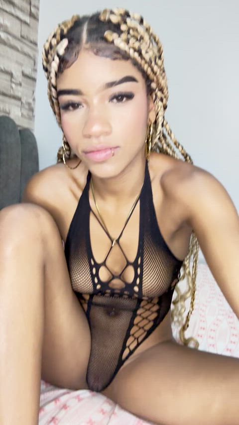 You can creampie my perfect petite figure