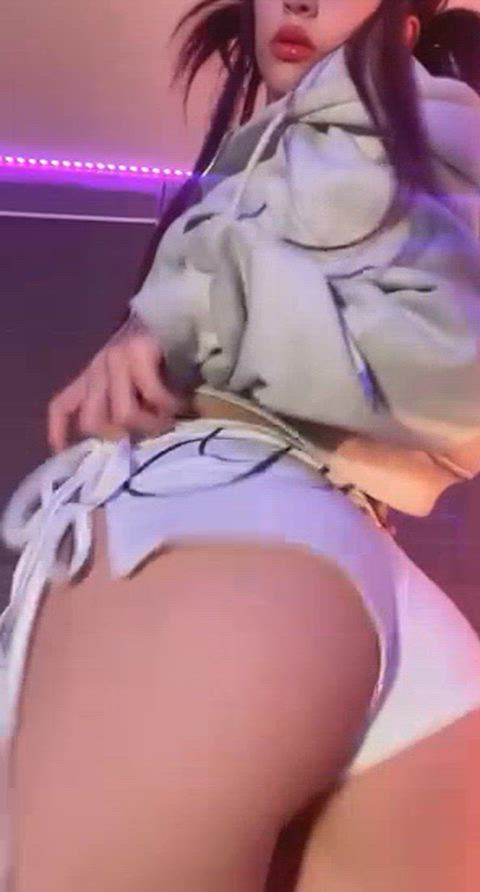 Would you eat my ass or pussy first?