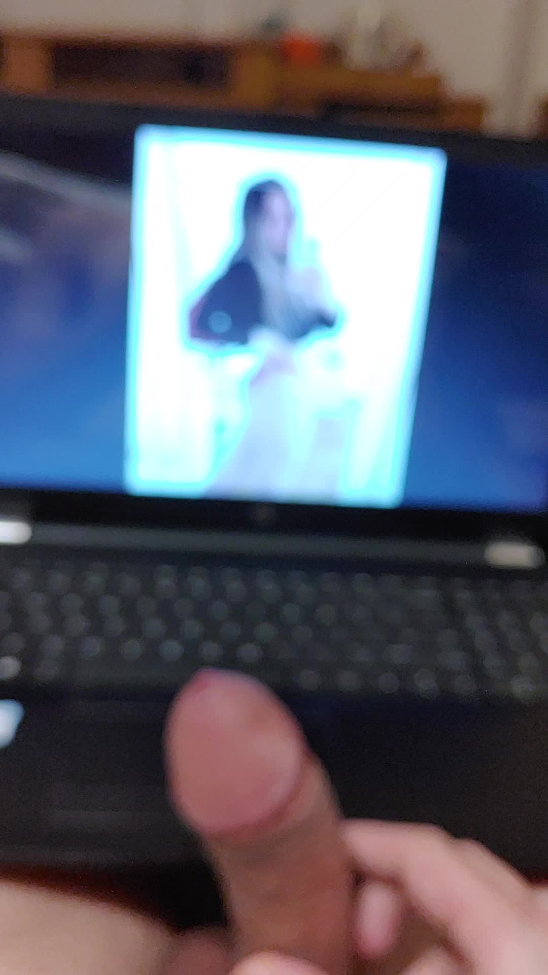 Cum tribute for a hot ass woman