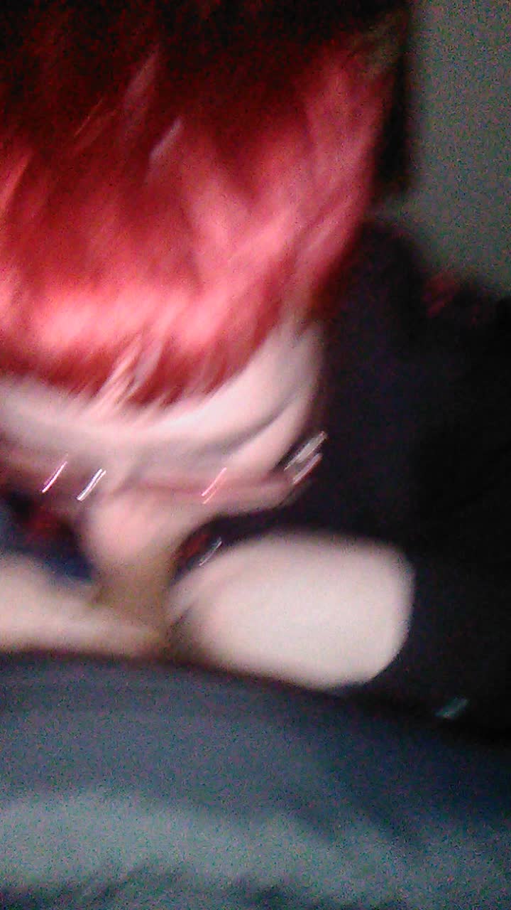 Here's the other blowjob we recorded. Frankly this one's my favourite!