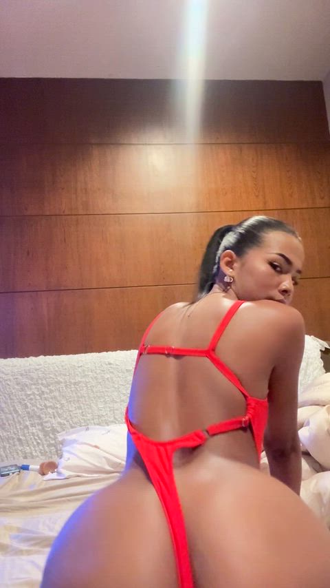 Would you eat that ass?