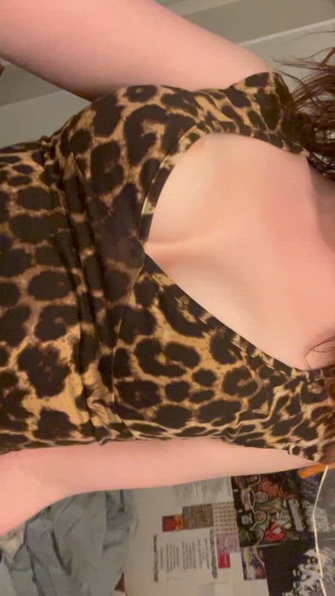 Thick goth bitch of your dreams