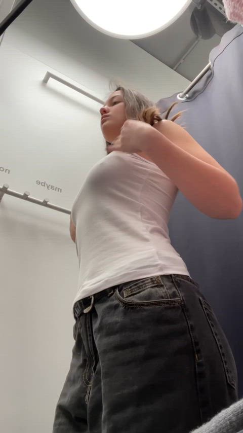 OnlyFans Teen Tits Porn GIF by sia_light19
