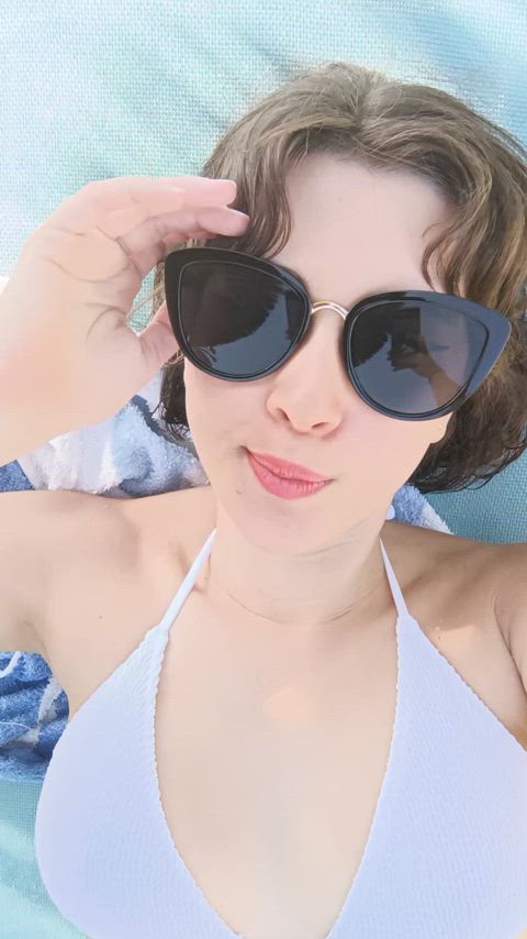 Sexy Angel with a Spicy Touch